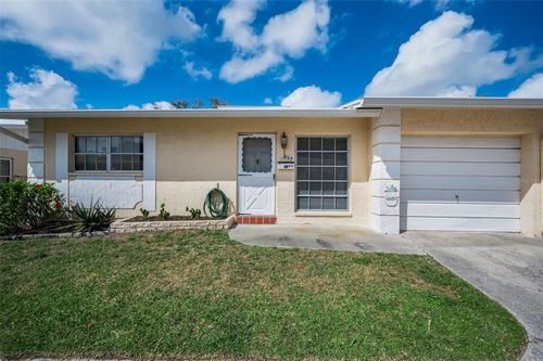 852 Oxford Ct, DUNEDIN, FL, 34698-6113 | Card Image