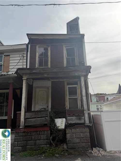 418 E Railroad Street, Mahanoy City, PA, 17948 | Card Image