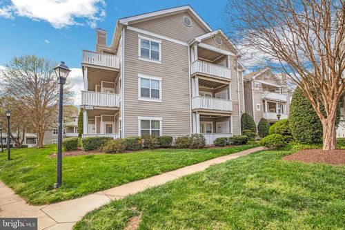 35-14302 Rosy Ln, CENTREVILLE, VA, 20121-5806 | Card Image