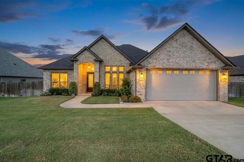 7264 Medio Crk, Tyler, TX, 75703-6073 | Card Image