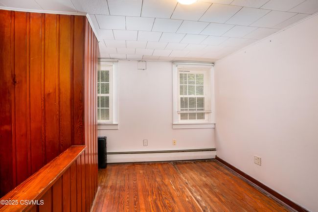 Upstairs Loft | Image 11