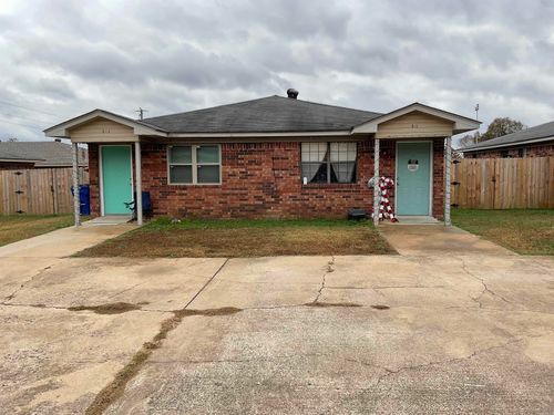 5 Sharon Cir, Greenbrier, AR, 72058-9621 | Card Image