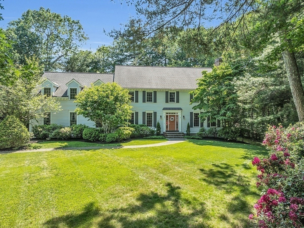 Mattison Dr, Concord, MA 01742