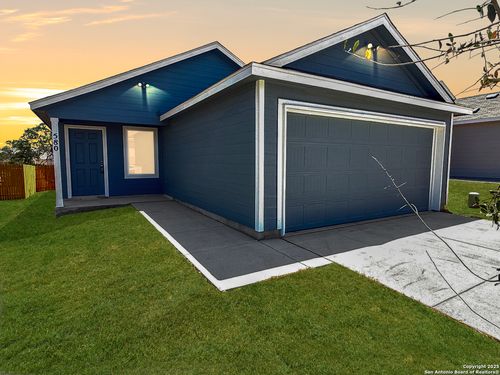 580 Paul Cyn, San Antonio, TX, 78253-7569 | Card Image