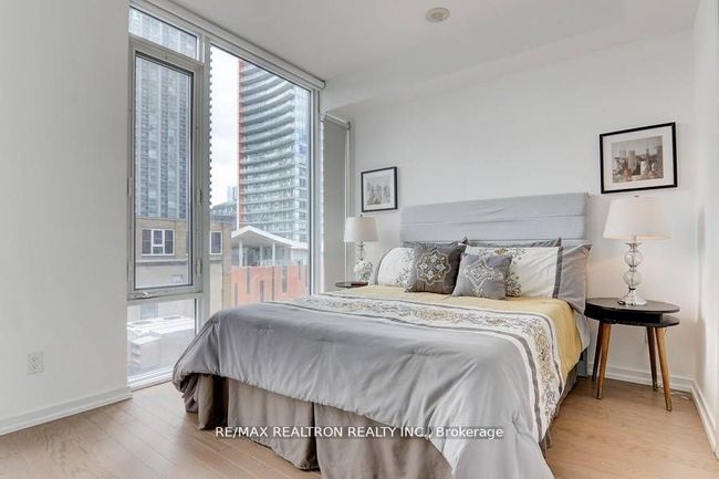 603 - 101 Peter St, Condo with 2 bedrooms, 1 bathrooms and null parking in Toronto ON | Image 9