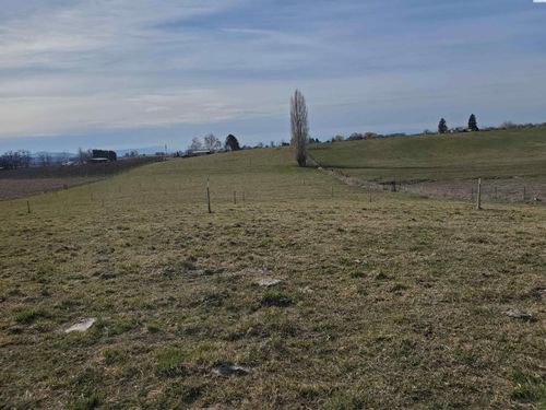 1501 Dekker Rd, Outlook, WA, 98938-9784 | Card Image