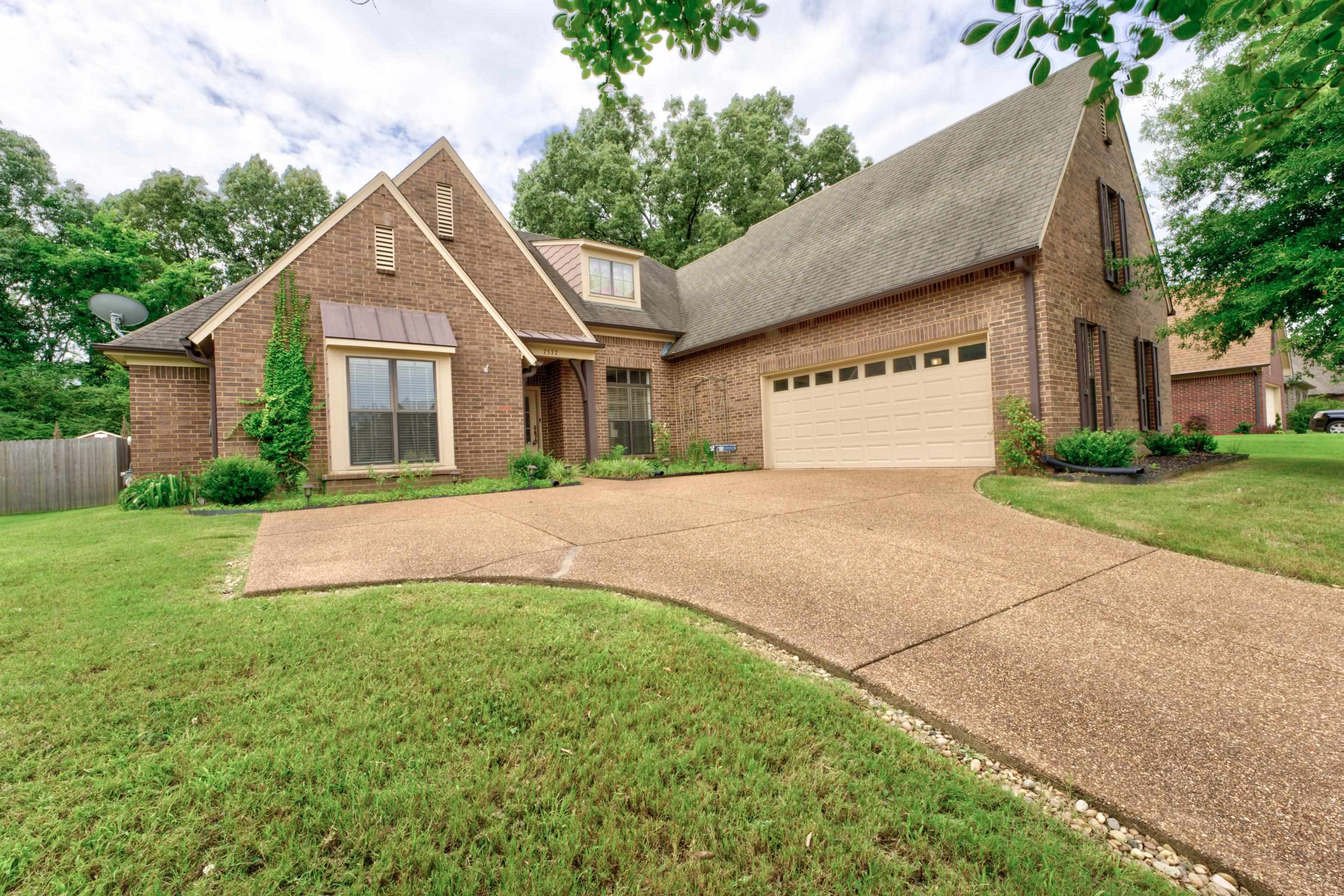 Romero Dr, Bartlett, TN 38002