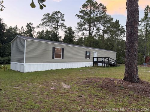 19420 Knapp St, Laurinburg, NC, 28352-8457 | Card Image