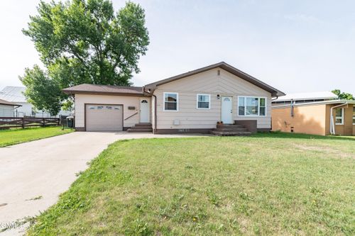 215 Ave D E, Napoleon, ND, 58561 | Card Image