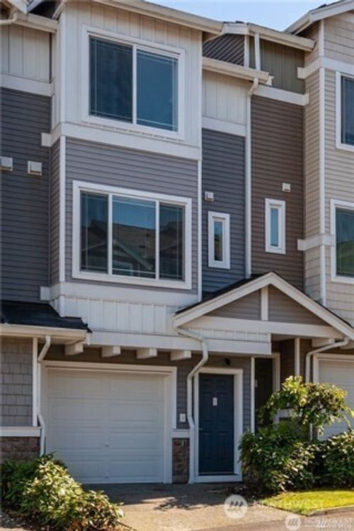 apt-q3-15720 Manor Way, Lynnwood, WA, 98087-6255 | Card Image