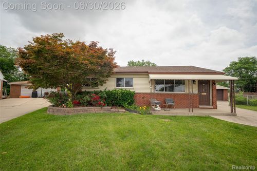 16944 Hans Ct, Fraser, MI, 48026-1848 | Card Image