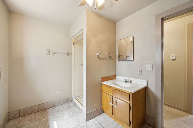 1000 E Brin St, House other with 2 bedrooms, 1 bathrooms and null parking in Terrell TX | Image 12