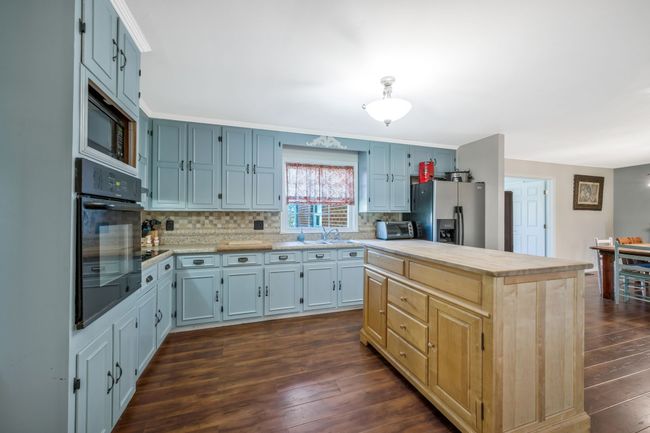 1175 Batson Mill Rd, House other with 4 bedrooms, 2 bathrooms and 4 parking in Charlotte TN | Image 13