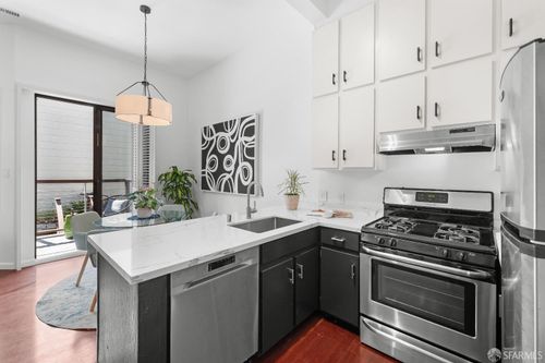 1-1002 Rhode Island St, San Francisco, CA, 94107-3215 | Card Image