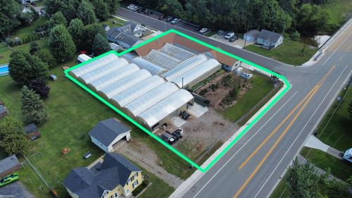 180 Davis St, Croswell, MI, 48422-1337 | Card Image