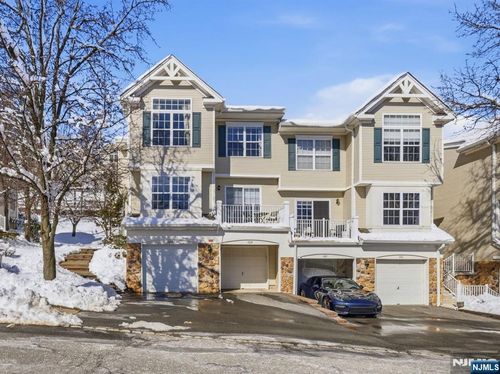 1108 Shadowlawn Dr, Green Brook, NJ, 08812-1744 | Card Image