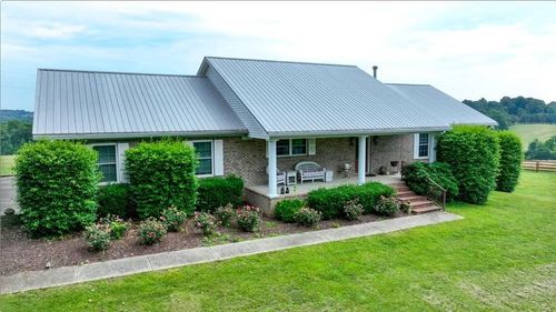 5820 Temple Hill Rd, Summer Shade, KY, 42166-8422 | Card Image