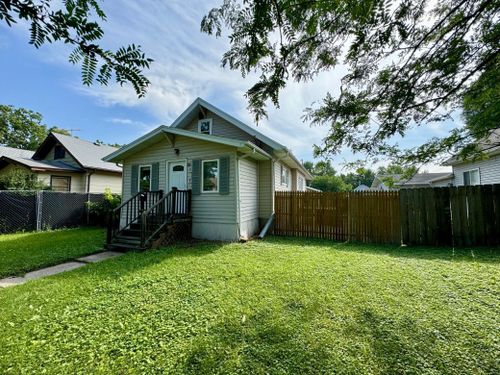 316 10th St N, Breckenridge, MN, 56520-1616 | Card Image