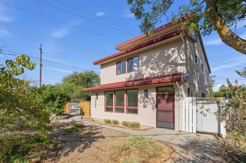 1225 E 8th Street, Davis, CA, 95616 | Card Image