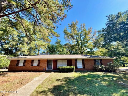 5808 Deer Trail, Jackson, MS, 39211 | Card Image