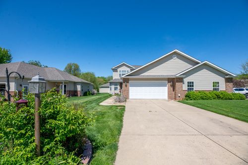 0-523 Eagle Dr, Lacon, IL, 61540-1054 | Card Image