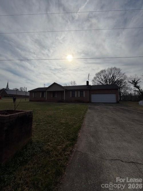 3145 Liberty Hill Church Rd, Claremont, NC, 28610-9652 | Card Image