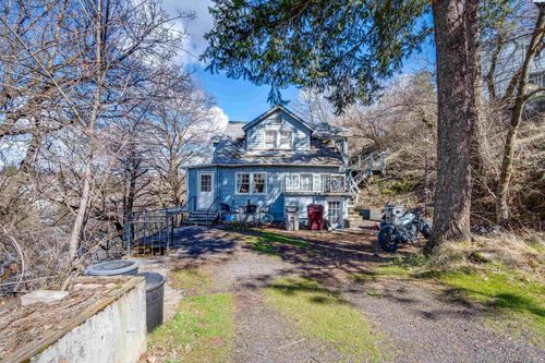 230-240 Se Spring St, Pullman, WA, 99163 | Card Image