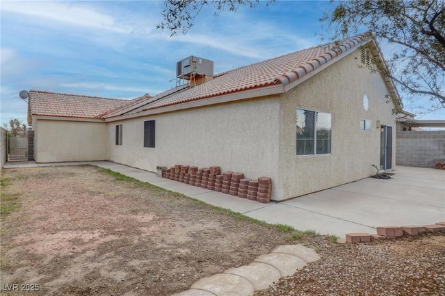 5784 Dew Mist Ln, House other with 3 bedrooms, 2 bathrooms and null parking in Las Vegas NV | Image 43