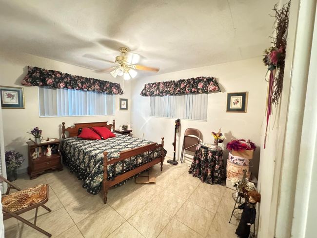 5013 Sw 88 Th Ter, House other with 3 bedrooms, 2 bathrooms and null parking in Cooper City FL | Image 15