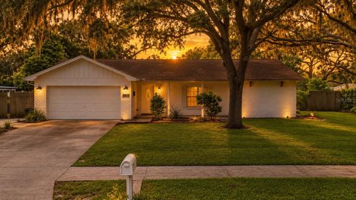 3412 Little Oak St, Valrico, FL, 33596-6215 | Card Image