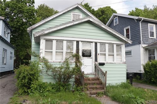 141 Berger Ave, Syracuse, NY, 13205-1705 | Card Image