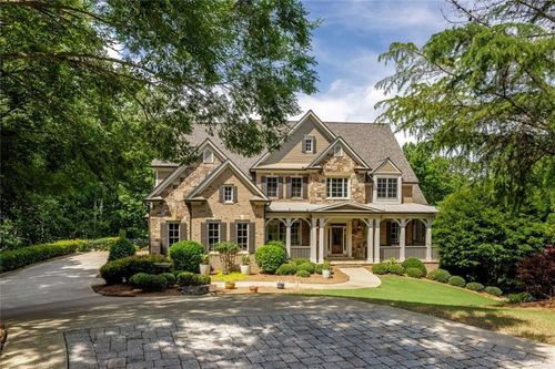 930 Shepards Ct, Roswell, GA, 30075-6856 | Card Image