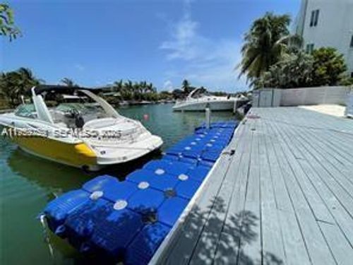 1995 Calais Dr, Miami Beach, FL, 33141-3560 | Card Image