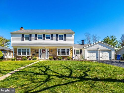 126 Club House Dr, WILLINGBORO, NJ, 08046-3502 | Card Image