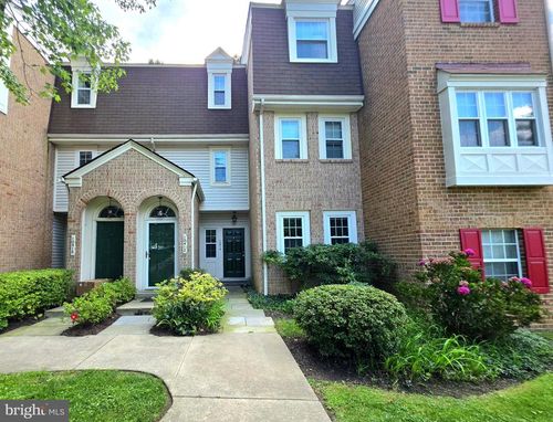 10414 Parthenon Ct, BETHESDA, MD, 20817-6555 | Card Image
