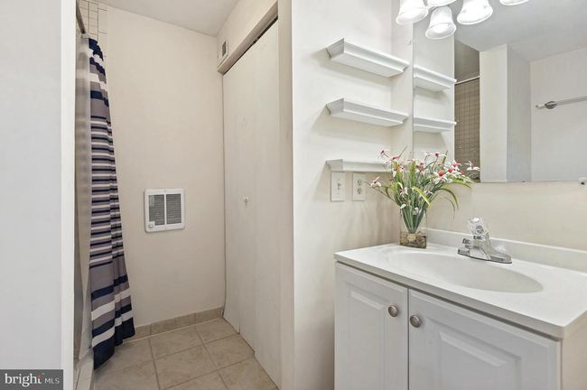 2281 Emerald Heights Ct, Townhouse with 3 bedrooms, 3 bathrooms and null parking in RESTON VA | Image 17