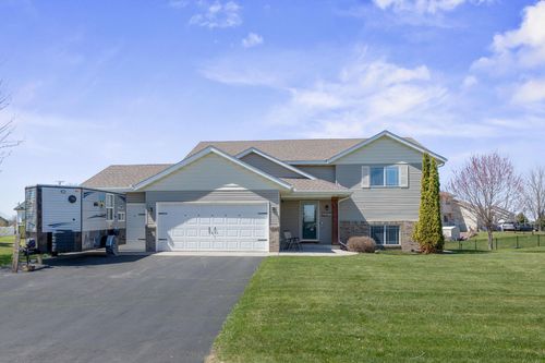 6267 Kahl Ave Ne, Albertville, MN, 55301-4532 | Card Image