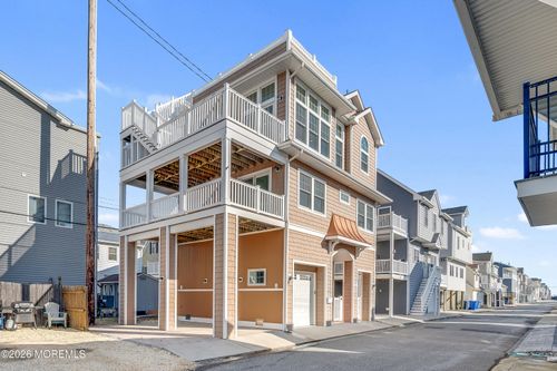 170 W Beach Way, Lavallette, NJ, 08735-3203 | Card Image