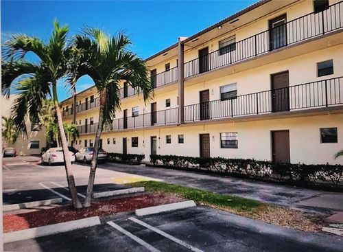 106-9150 Nw 38th Dr, Coral Springs, FL, 33065-4390 | Card Image