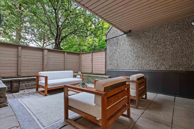 111 - 1500 Pendrell St, Condo with 2 bedrooms, 1 bathrooms and 2 parking in Vancouver BC | Image 18