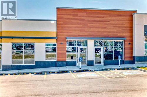 246 Nolanridge Cres Nw, Calgary, AB, T3R1W9 | Card Image