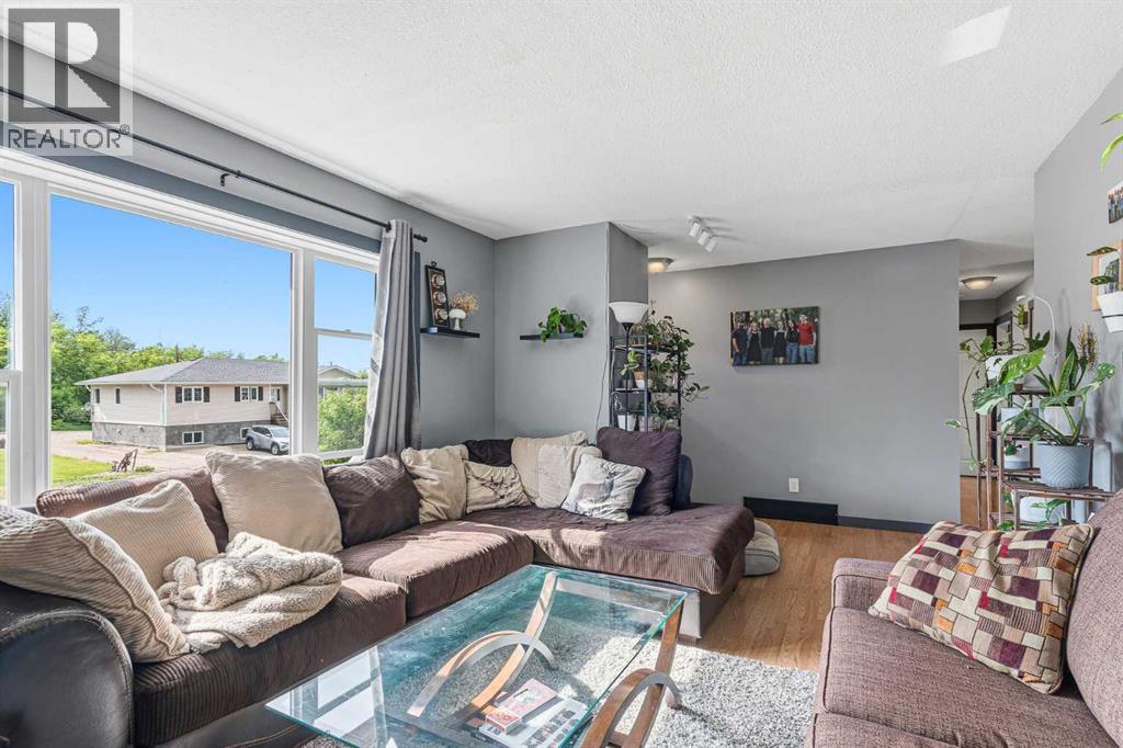 Residential in Paradise Hill 5