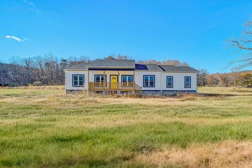 3086 Haymakertown Rd, Troutville, VA, 24175-6166 | Card Image