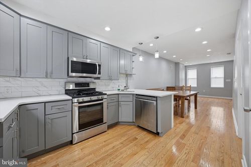 2036 N Darien St, PHILADELPHIA, PA, 19122-1306 | Card Image