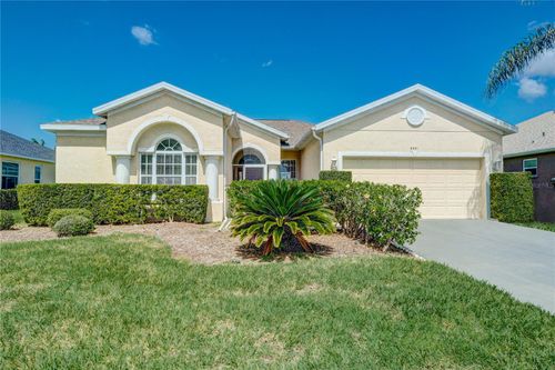 5621 52nd Ave W, BRADENTON, FL, 34210-4920 | Card Image