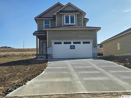 16101 Isabella St, Bennington, NE, 68007-5184 | Card Image