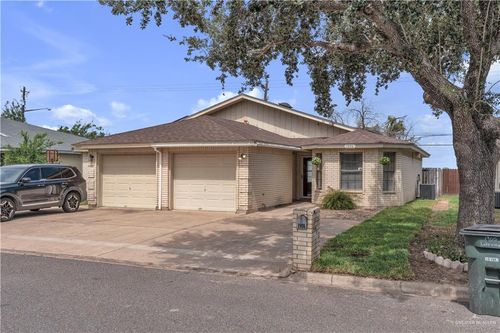 1906 Lake View Dr, Mission, TX, 78572-7763 | Card Image