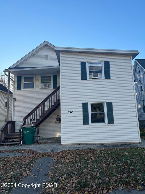 267 Brodhead Ave, East Stroudsburg, PA, 18301-2907 | Card Image