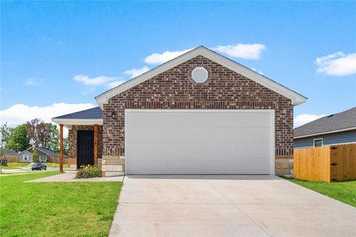 2514 E Meramec Street, Fayetteville, AR, 72701 | Card Image