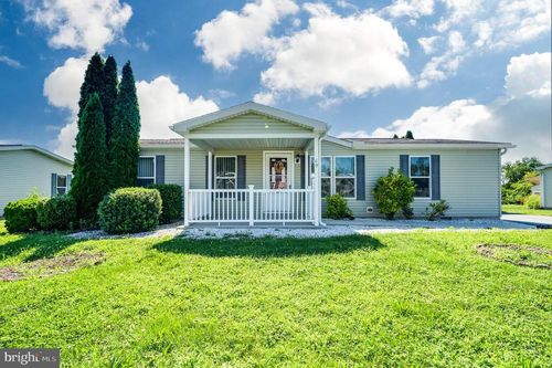 69 Bauer Dr, LEBANON, PA, 17046-9233 | Card Image